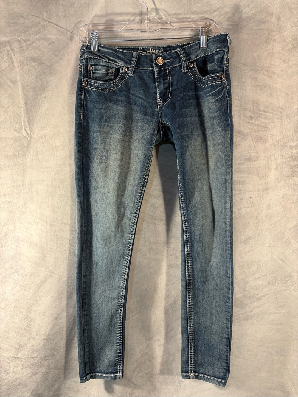 Amethyst Jeans Womens Size 7 Medium Wash Embellished Pocket Denim